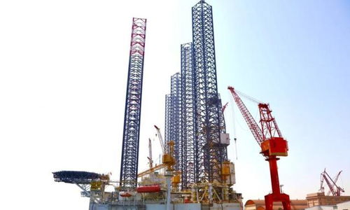大连中远海运重工交付自升式钻井平台 国裕